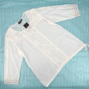 S.R. Fashions NWT White Semi-Transparent Embroidered 3/4 Sleeve Tie Hem Top, XL